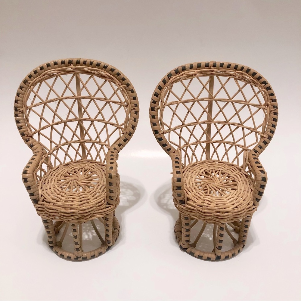 Peacock Chair Plant Stand Vintage Wicker